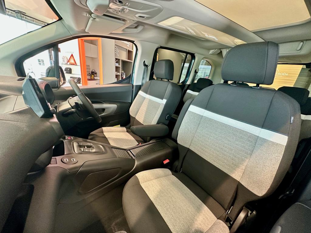 ファミリー層に人気、BERLINGO